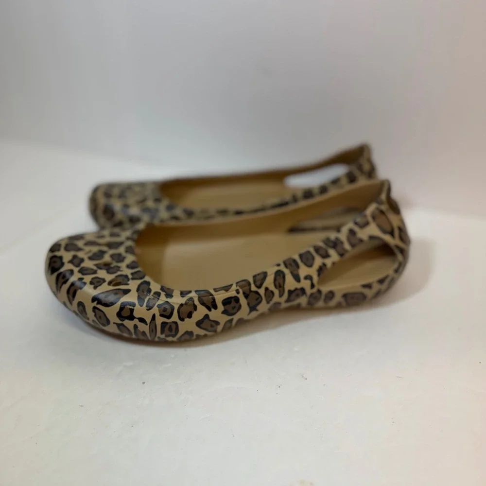 Crocs Kadee Leopard Print Ballet Flats Womens 7 Animal Print Brown Tan Shoes